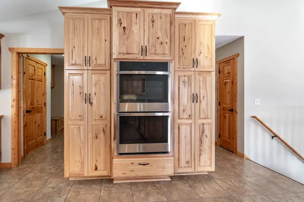 $619,900 | 27757 Oak Point Road, Elbow Lake, MN 56531