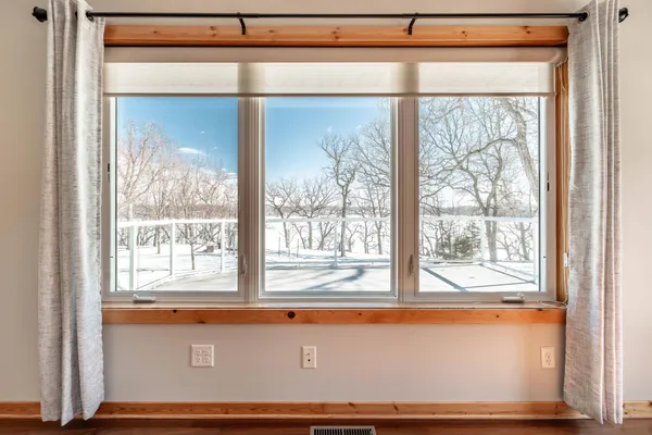 $619,900 | 27757 Oak Point Road, Elbow Lake, MN 56531