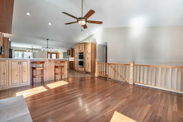 $619,900 | 27757 Oak Point Road, Elbow Lake, MN 56531