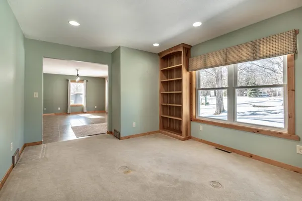 $619,900 | 27757 Oak Point Road, Elbow Lake, MN 56531