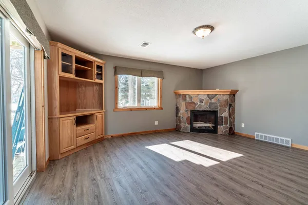 $619,900 | 27757 Oak Point Road, Elbow Lake, MN 56531