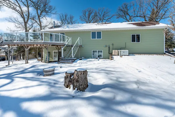 $619,900 | 27757 Oak Point Road, Elbow Lake, MN 56531