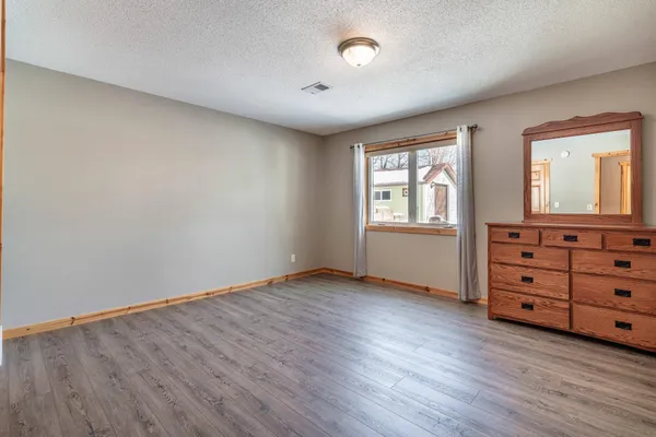 $619,900 | 27757 Oak Point Road, Elbow Lake, MN 56531