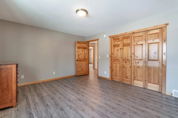 $619,900 | 27757 Oak Point Road, Elbow Lake, MN 56531