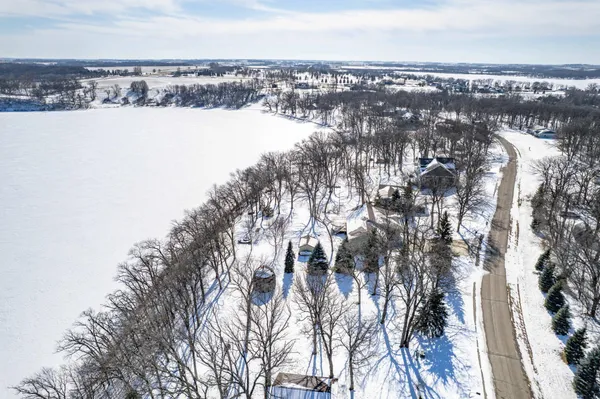 $619,900 | 27757 Oak Point Road, Elbow Lake, MN 56531