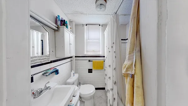 $1,950 | 15 Governors Avenue, Unit 19, Medford, MA 02155