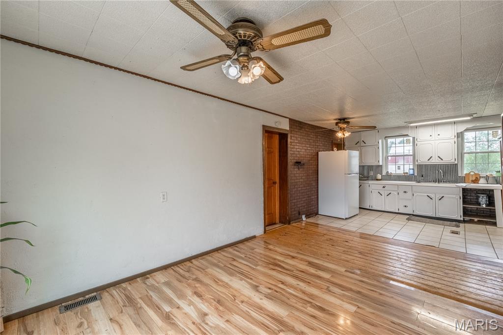 605 3rd Street Marble Hill, MO 63764 - Photo 17 of 44