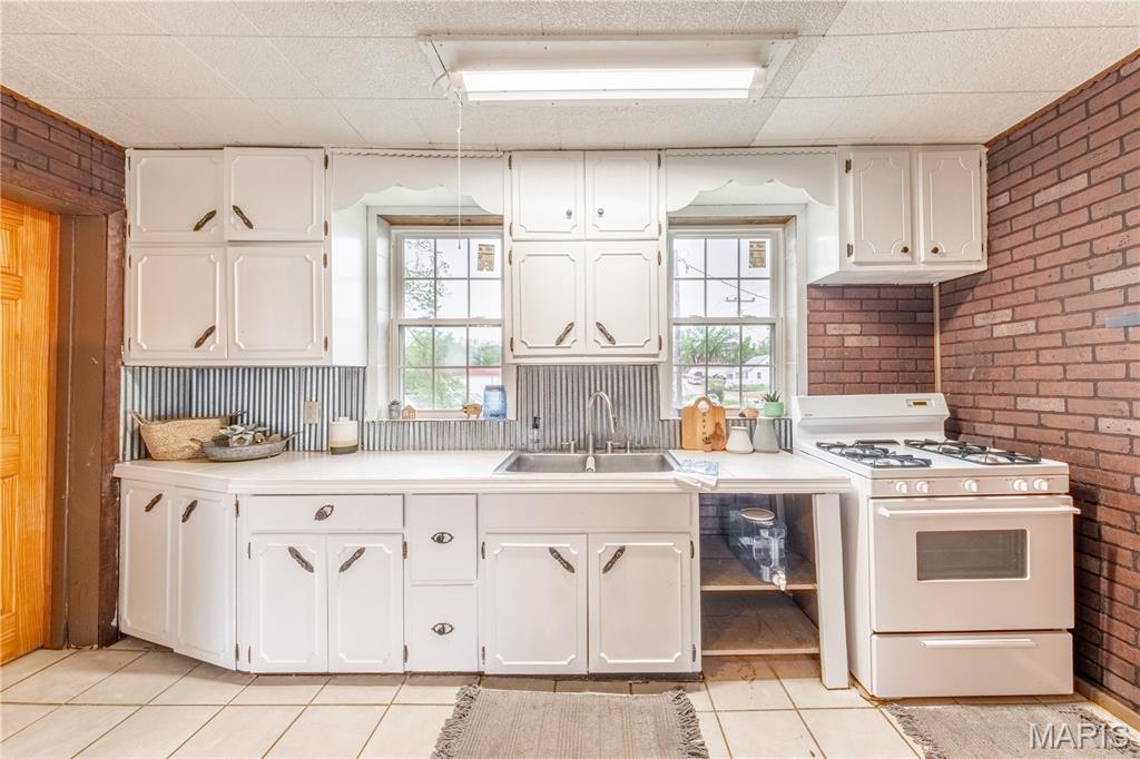 605 3rd Street Marble Hill, MO 63764 - Photo 21 of 44