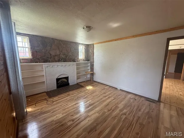 $129,900 | 605 3rd Street, Marble Hill, MO 63764