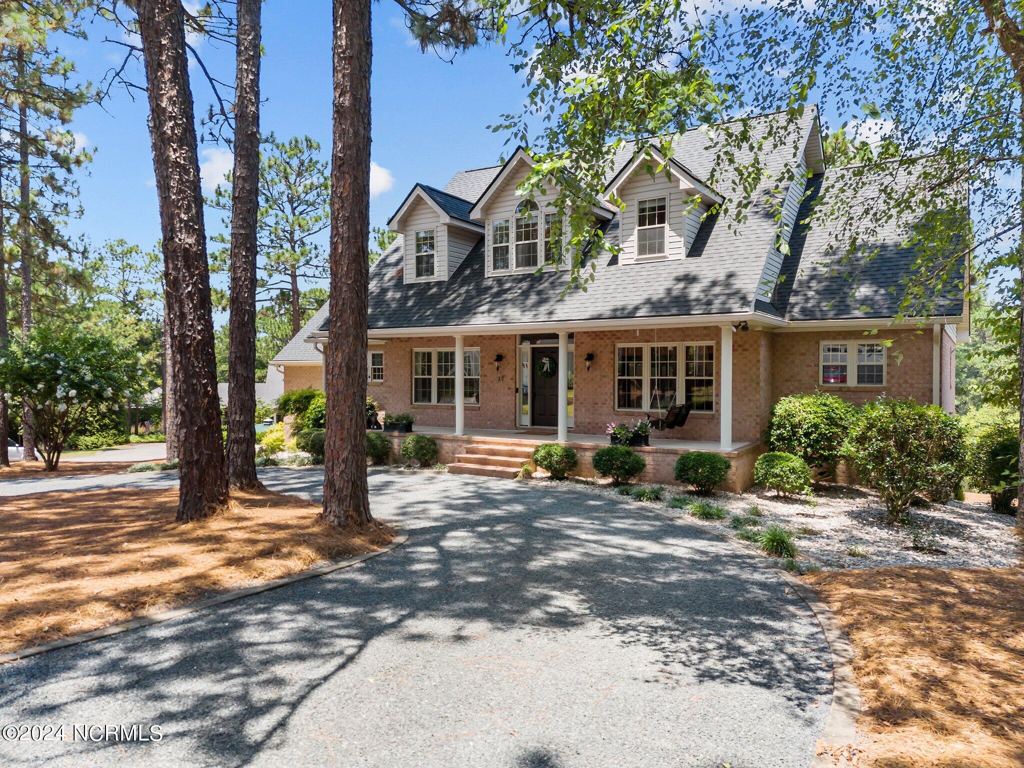 17 La Quinta Loop Pinehurst, NC 28374 - Photo 2 of 57 photo1
