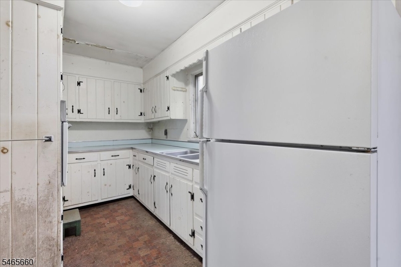 19 Craig Road Neshanic Station, NJ 08853 - Photo 17 of 46 Gallery Image 17