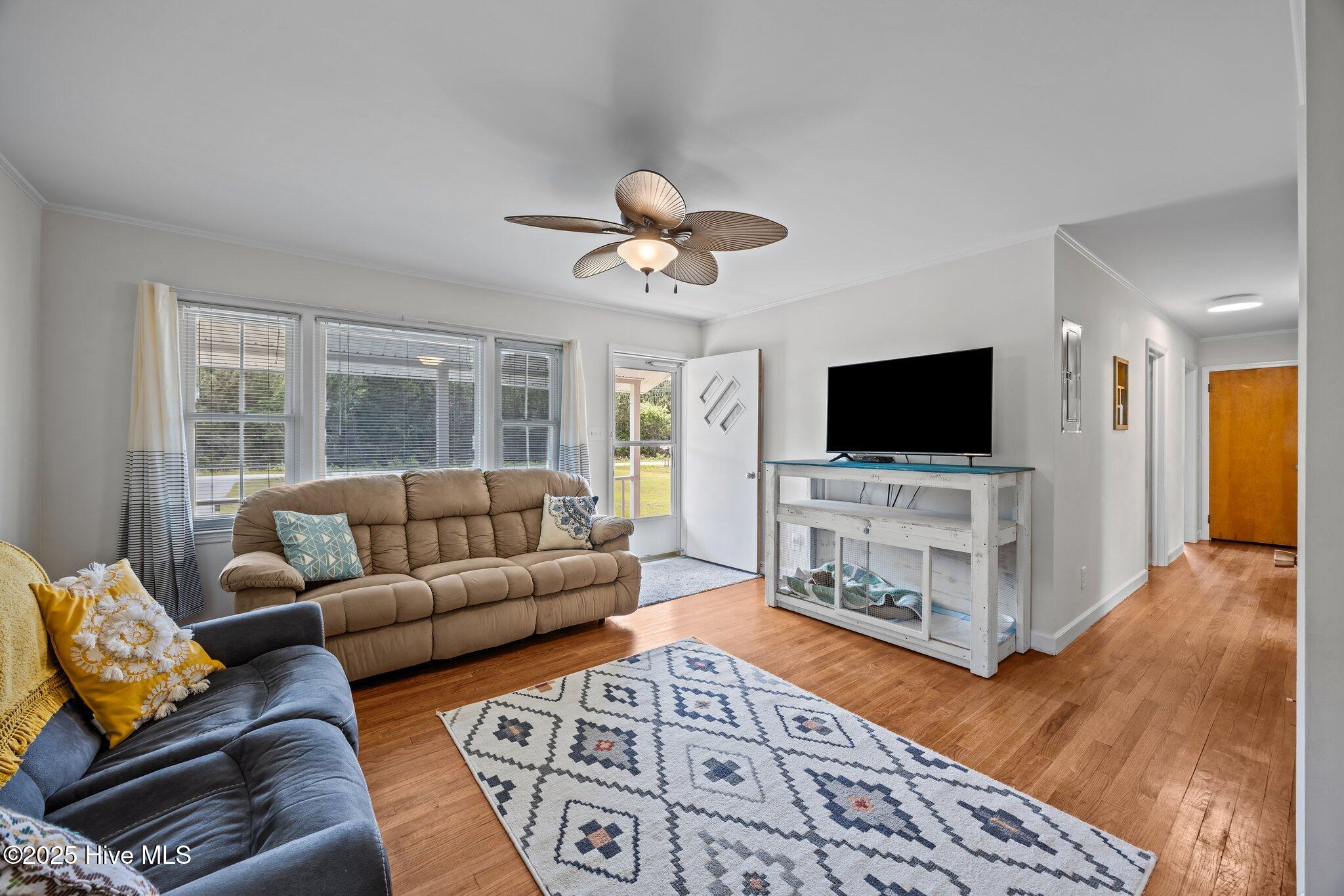 6592 Neuse Road Grantsboro, NC 28529 - Photo 11 of 29 18-web-or-mls-0C0A4491