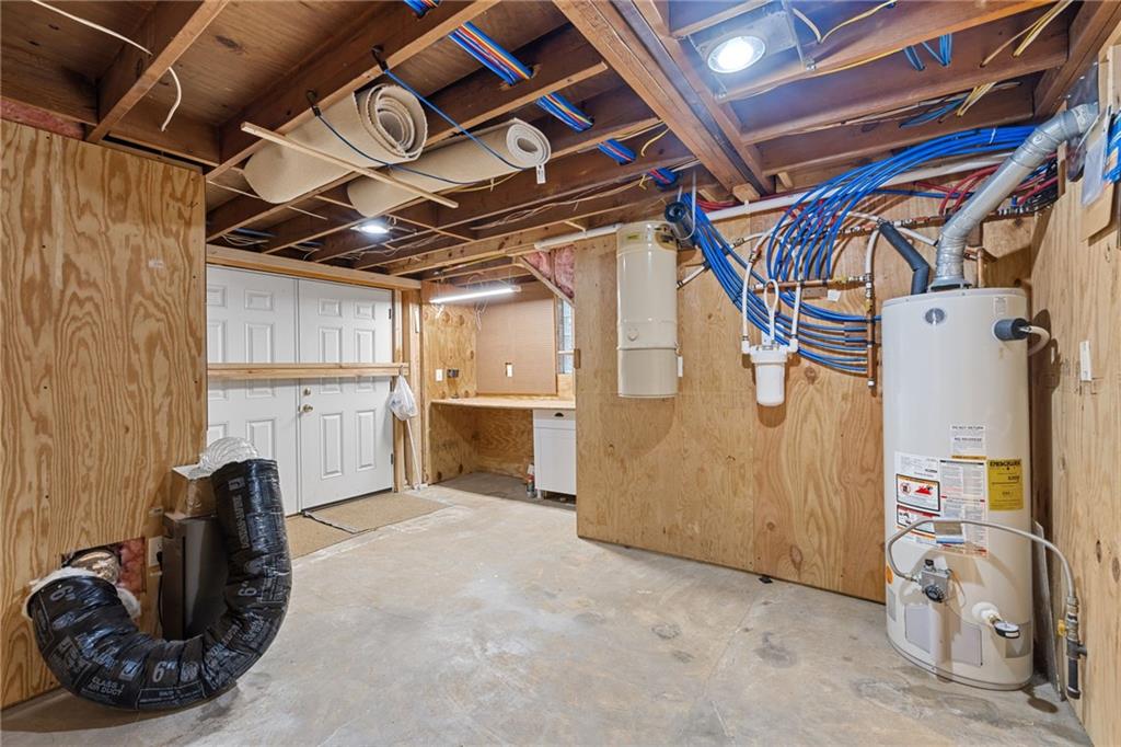 1429 Lakeview Road Grayson, GA 30017 - Photo 46 of 53