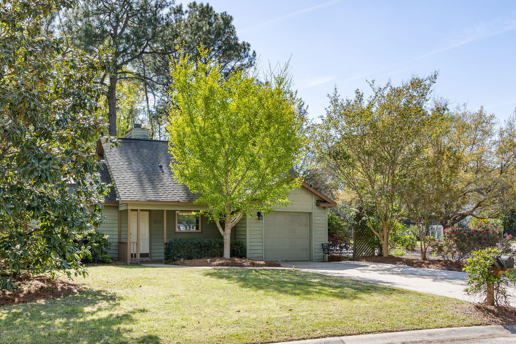 1239 Llewellyn Road Mount Pleasant, SC 29464 - Photo 2 of 19 1239 Llewellyn Rd.