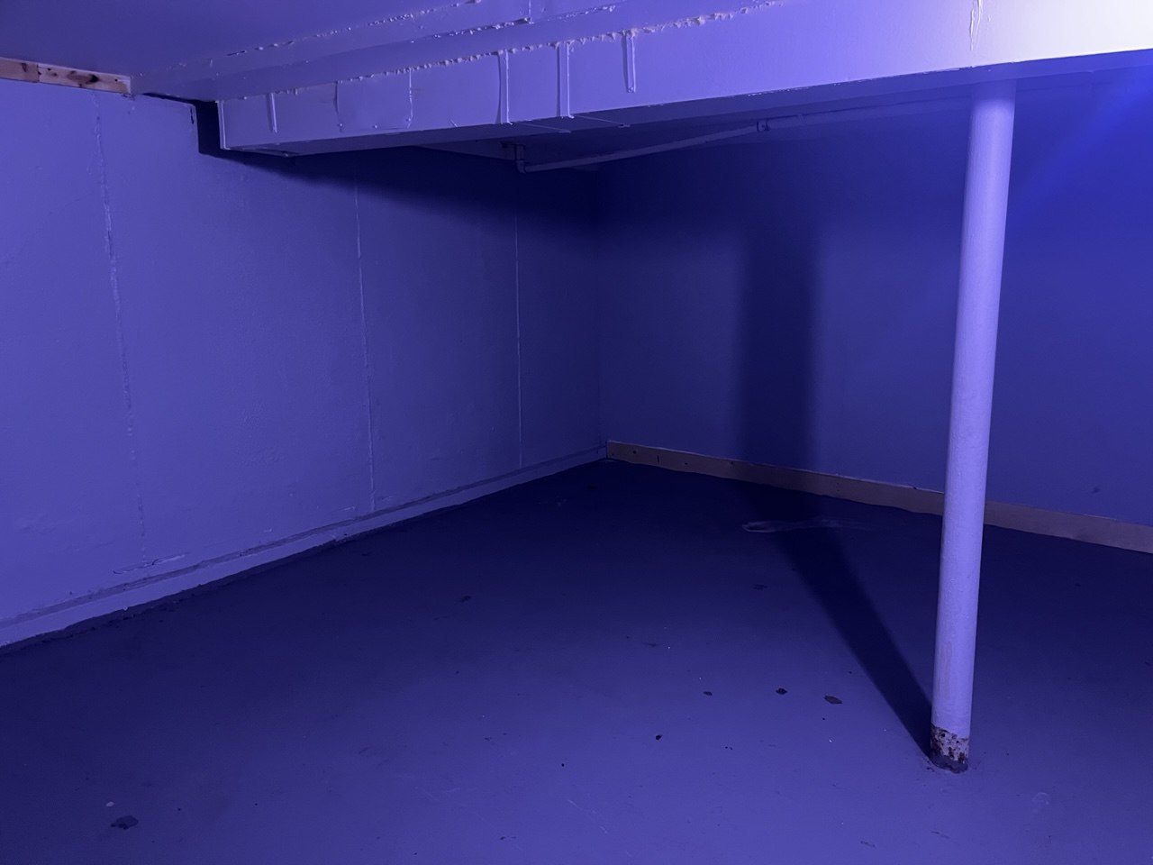 22146 Yates Avenue Sauk Village, IL 60411 - Photo 9 of 10 a view of a small space