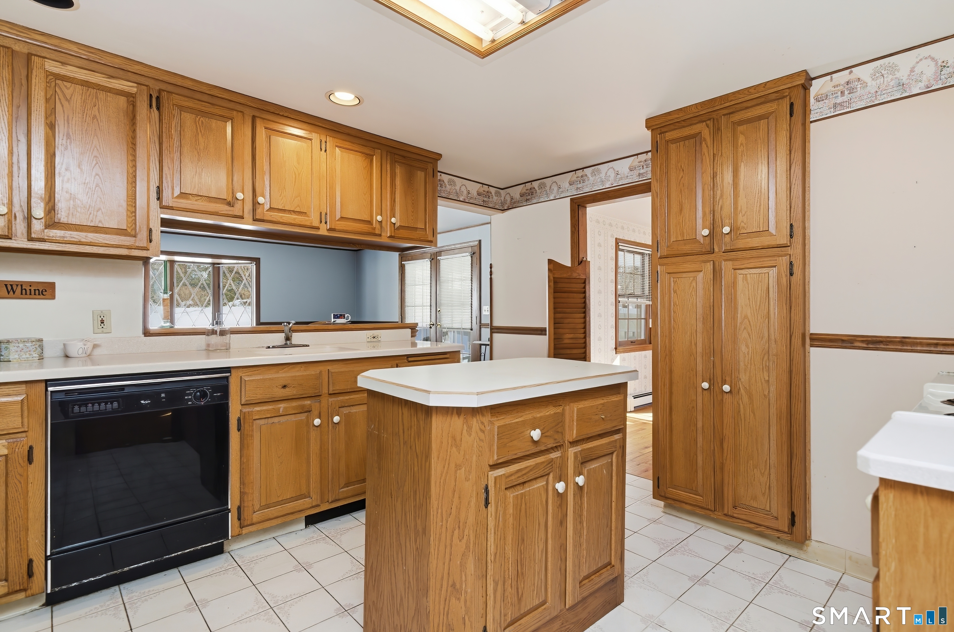 98 Wheeler Lane Torrington, CT 06790 - Photo 18 of 40