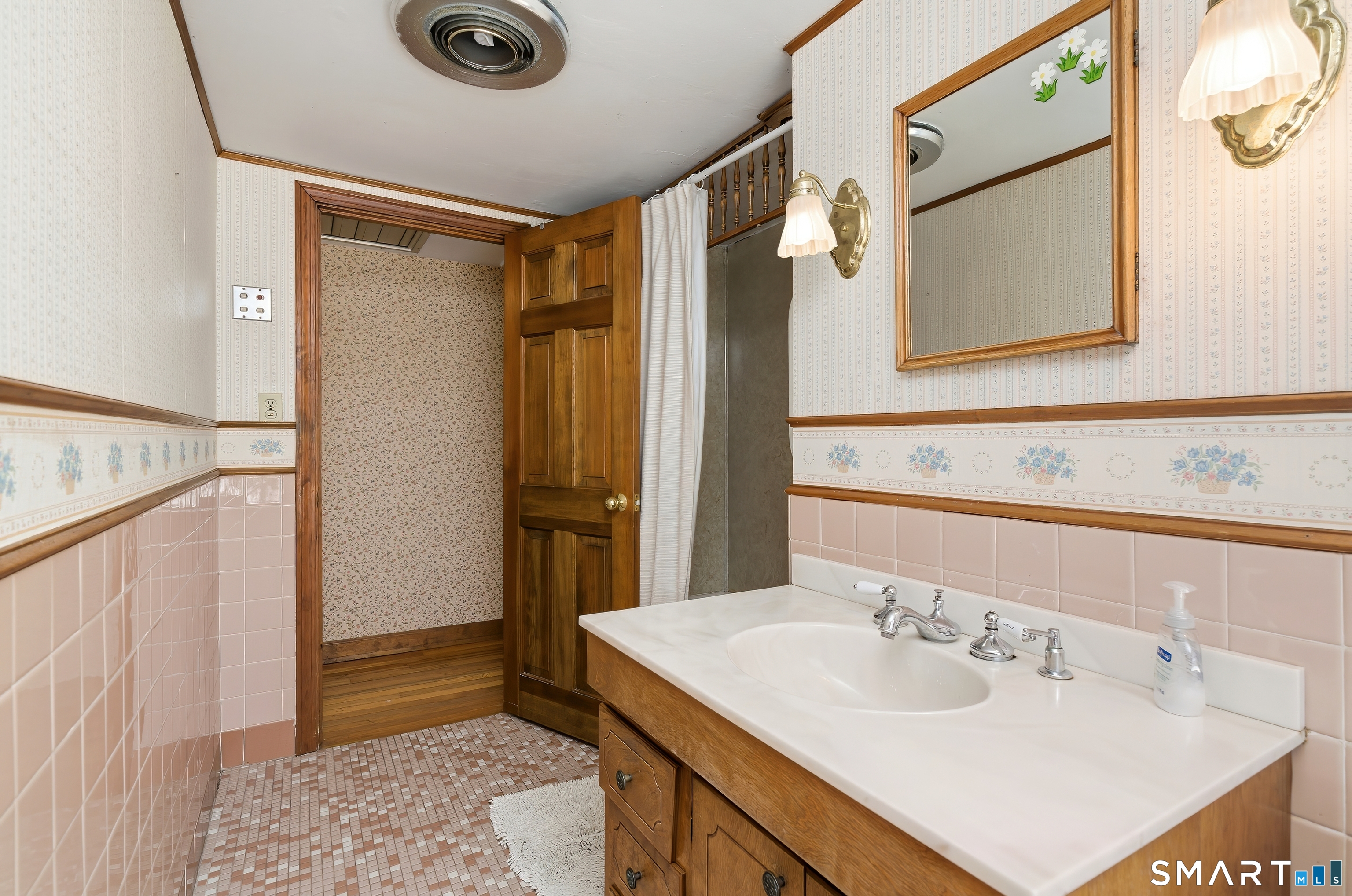 98 Wheeler Lane Torrington, CT 06790 - Photo 35 of 40