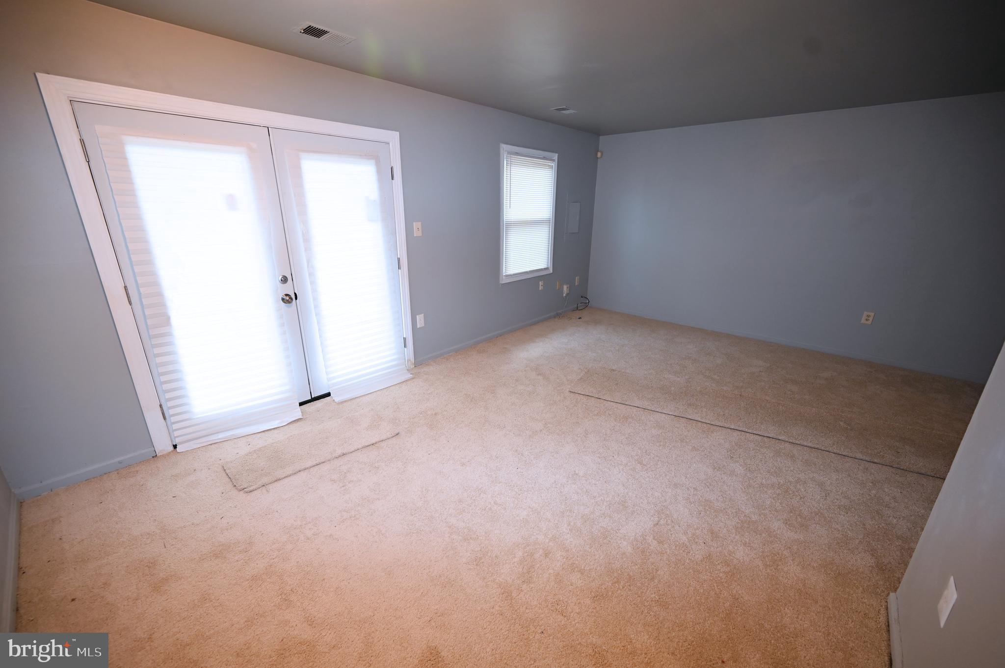 2223 Anvil Lane Temple Hills, MD 20748 - Photo 12 of 30 an empty room with windows