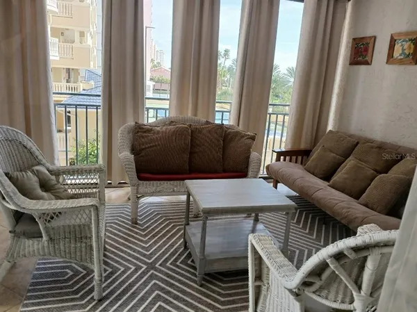 $3,750 | 1380 Gulf Boulevard, Unit 206, Clearwater, FL 33767