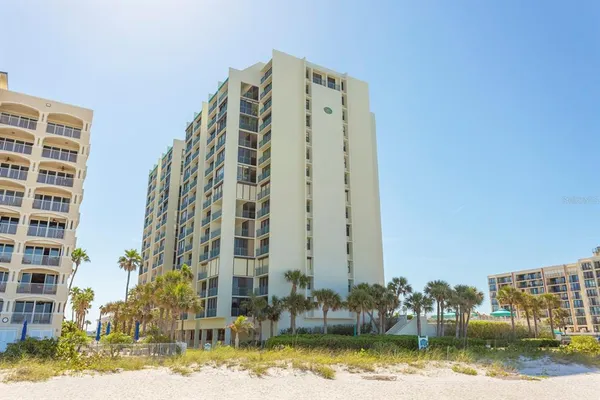 $3,750 | 1380 Gulf Boulevard, Unit 206, Clearwater, FL 33767