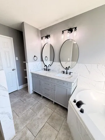 $2,300 | 2602 Shark Circle, Texas City, TX 77591