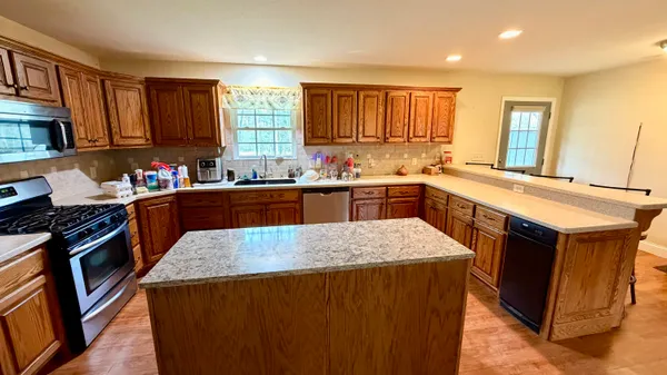 $500,000 | 1026 Bluff View Road, Dayton, TN 37321