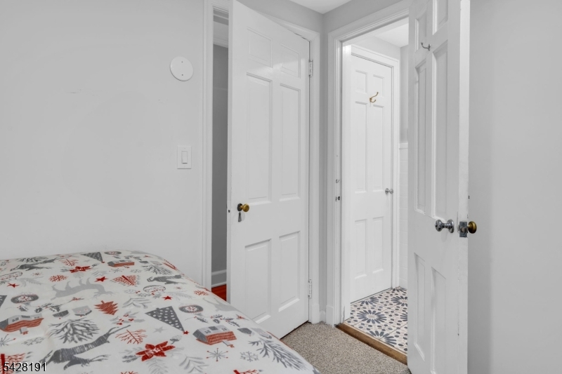 1657 Forest Hill Road Plainfield, NJ 07060 - Photo 34 of 49