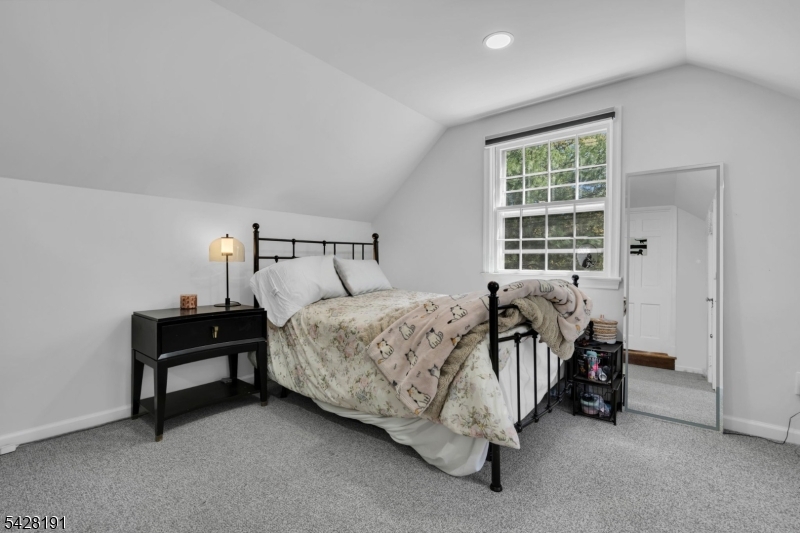 1657 Forest Hill Road Plainfield, NJ 07060 - Photo 37 of 49