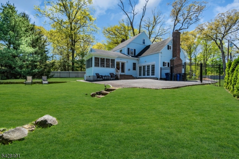 1657 Forest Hill Road Plainfield, NJ 07060 - Photo 44 of 49