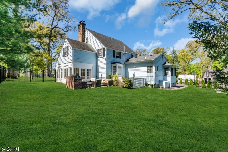 1657 Forest Hill Road Plainfield, NJ 07060 - Photo 47 of 49