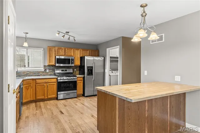 $414,725 | 1097 Caleb Drive, Arnold, MO 63010