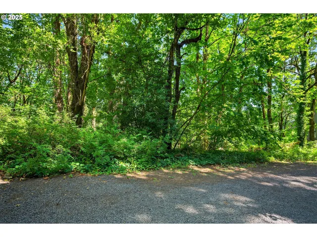 $300,000 | 5144 Southwest Northwood Avenue, Portland, OR 97239