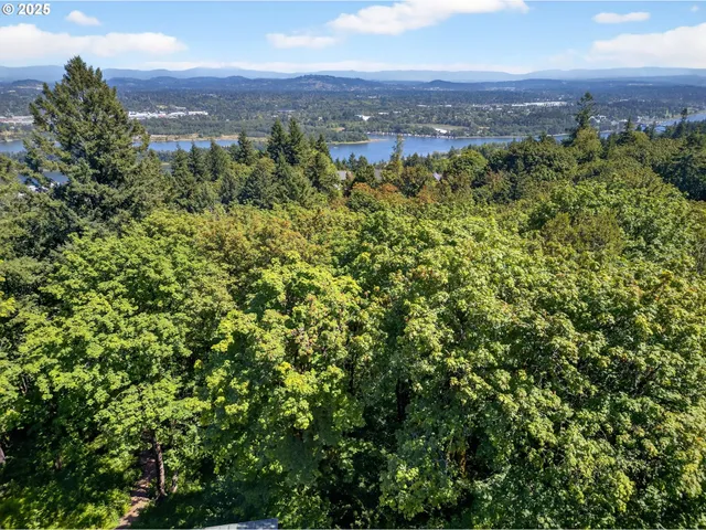 $300,000 | 5144 Southwest Northwood Avenue, Portland, OR 97239