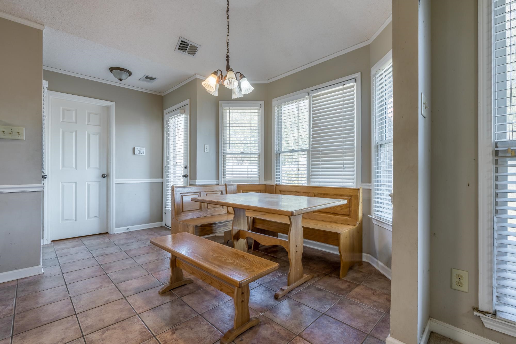 1286 Hidden Ridge Lane Cordova, TN 38016 - Photo 10 of 24 Gallery Image 10