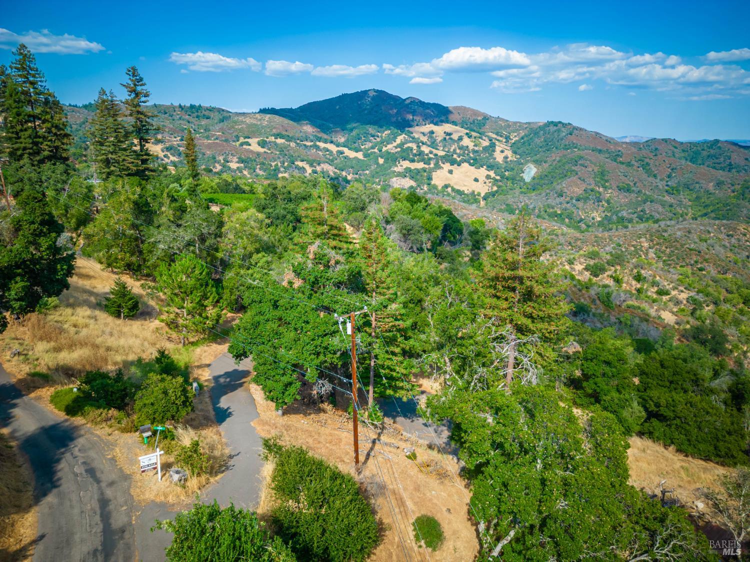 590 Wall Road Napa, CA 94558 - Photo 18 of 27 a view of a city