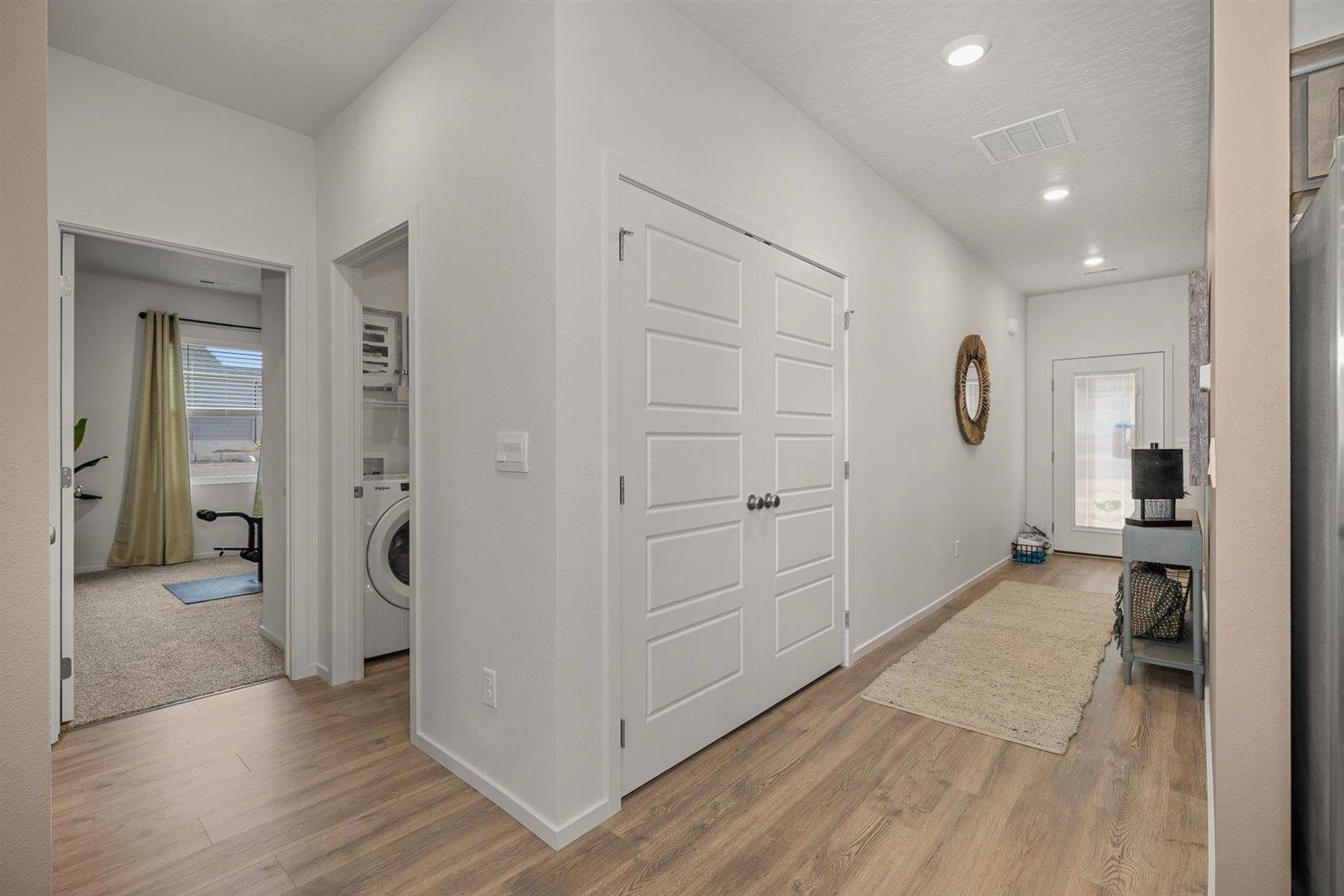 6265 South Soda Road Spokane, WA 99224 - Photo 3 of 24