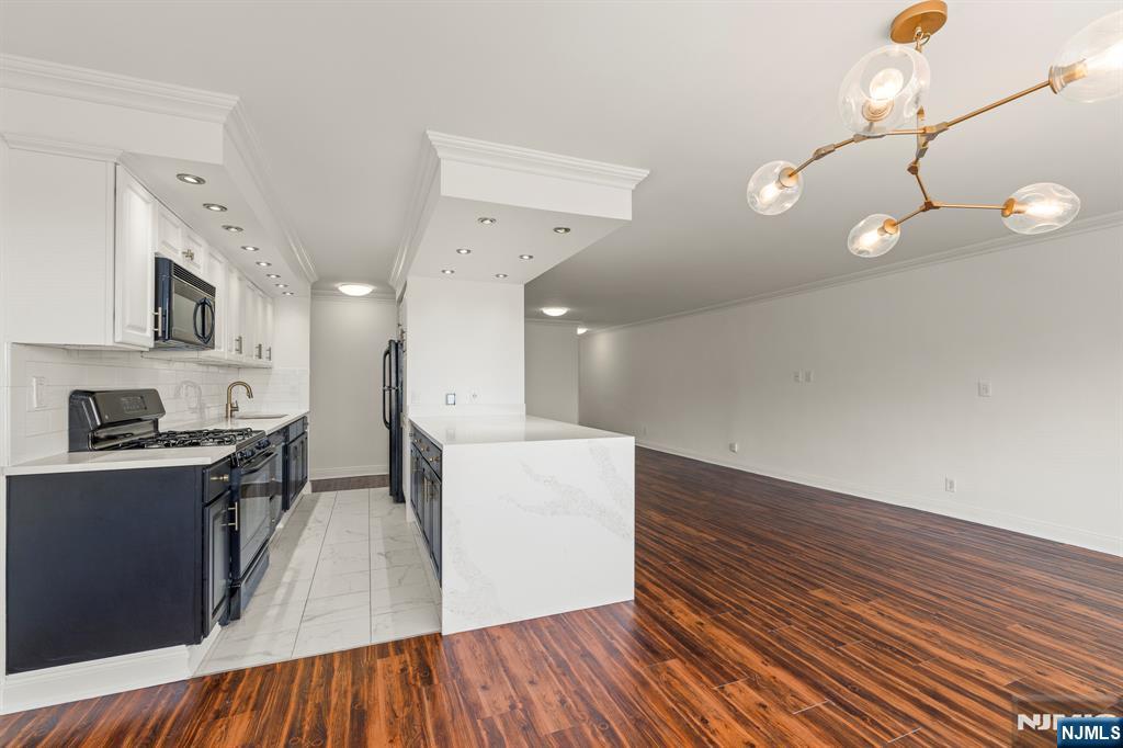 1203 River Road, Unit 10L Edgewater, NJ 07020 - Photo 11 of 26