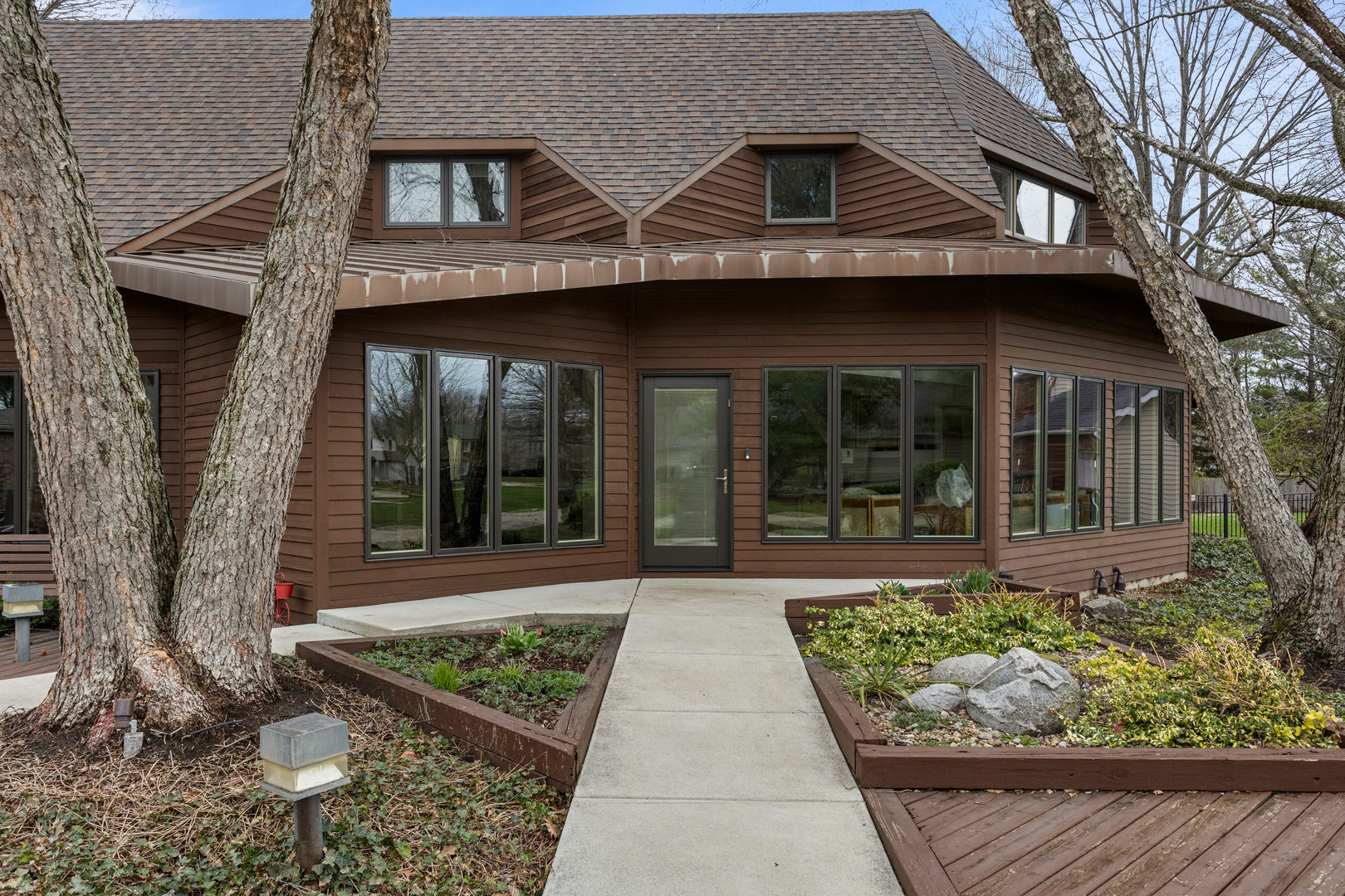 2402 North Nottingham Court Champaign, IL 61821 - Photo 3 of 64