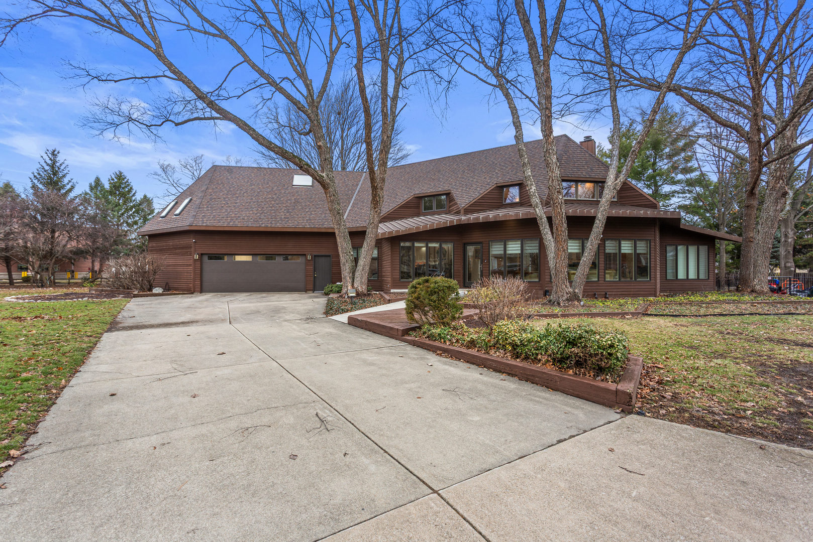 2402 North Nottingham Court Champaign, IL 61821 - Photo 4 of 64