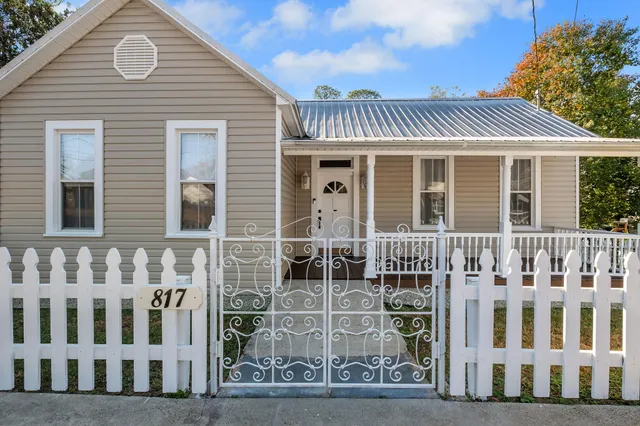 $195,000 | 817 West King Street, Quincy, FL 32351