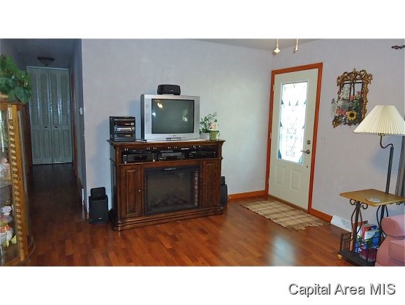 2069 Faringdon Road Springfield, IL 62702 - Photo 5 of 22