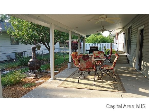2069 Faringdon Road Springfield, IL 62702 - Photo 6 of 22