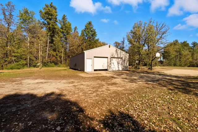 $325,000 | 1827 24th Street Southwest, Pine River, MN 56474