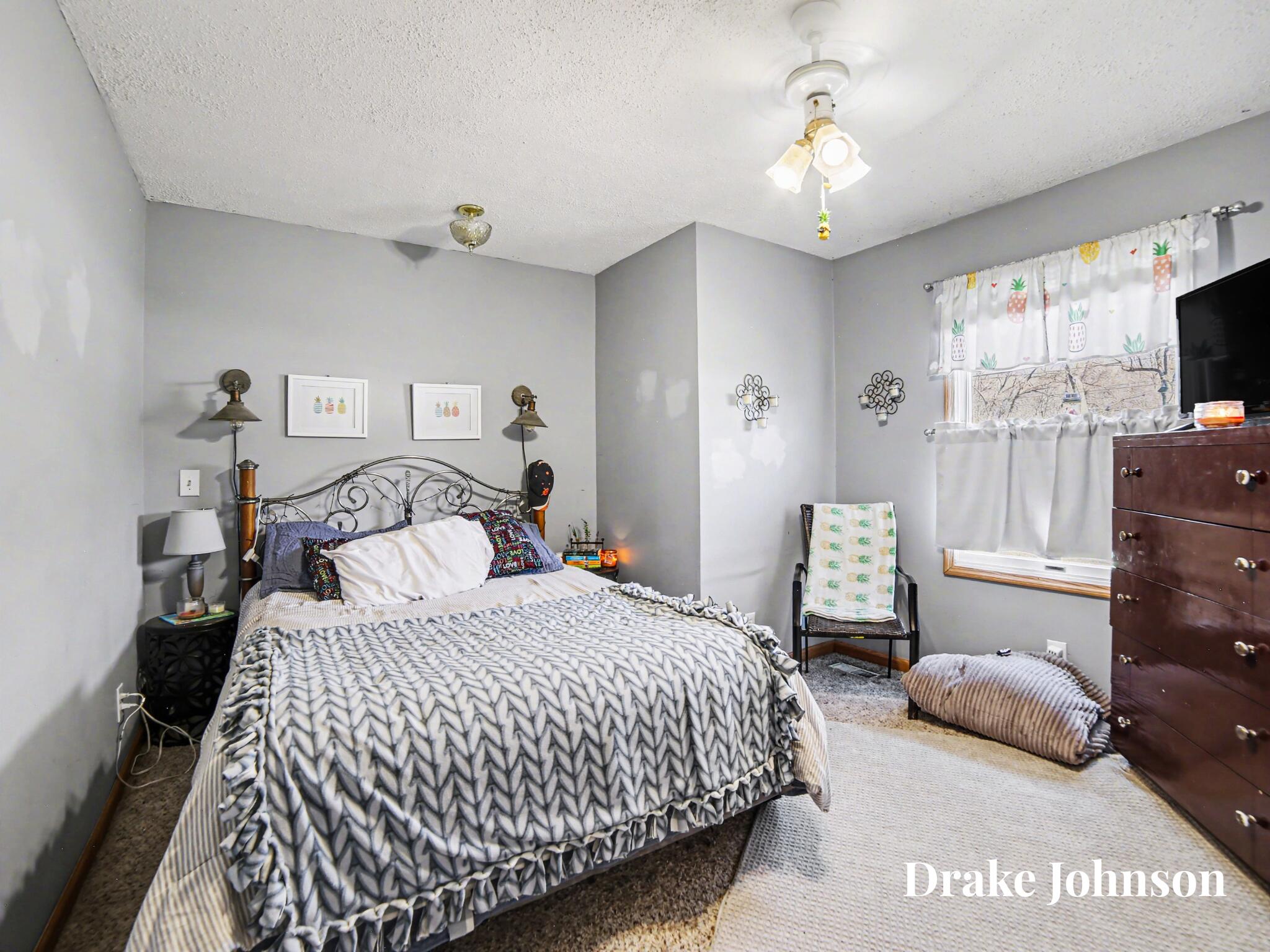 2475 Holton Road Muskegon, MI 49445 - Photo 17 of 25 17