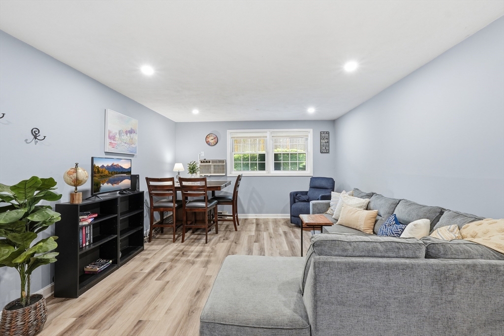 6 Walker Road, Unit 4 North Andover, MA 01845 - Photo 3 of 15