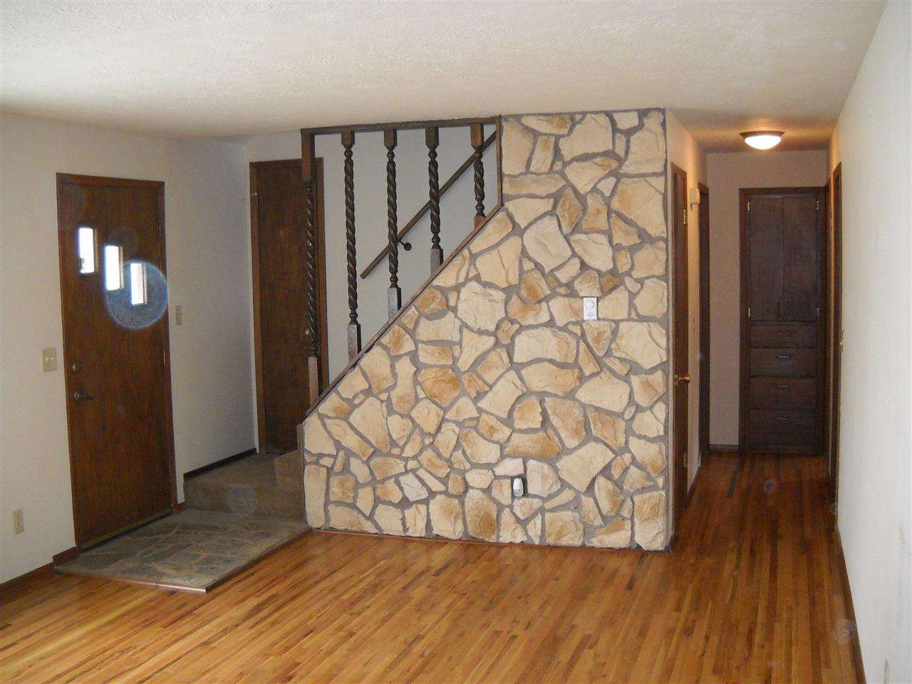 1019 South Progress Road Spokane Valley, WA 99037 - Photo 5 of 20