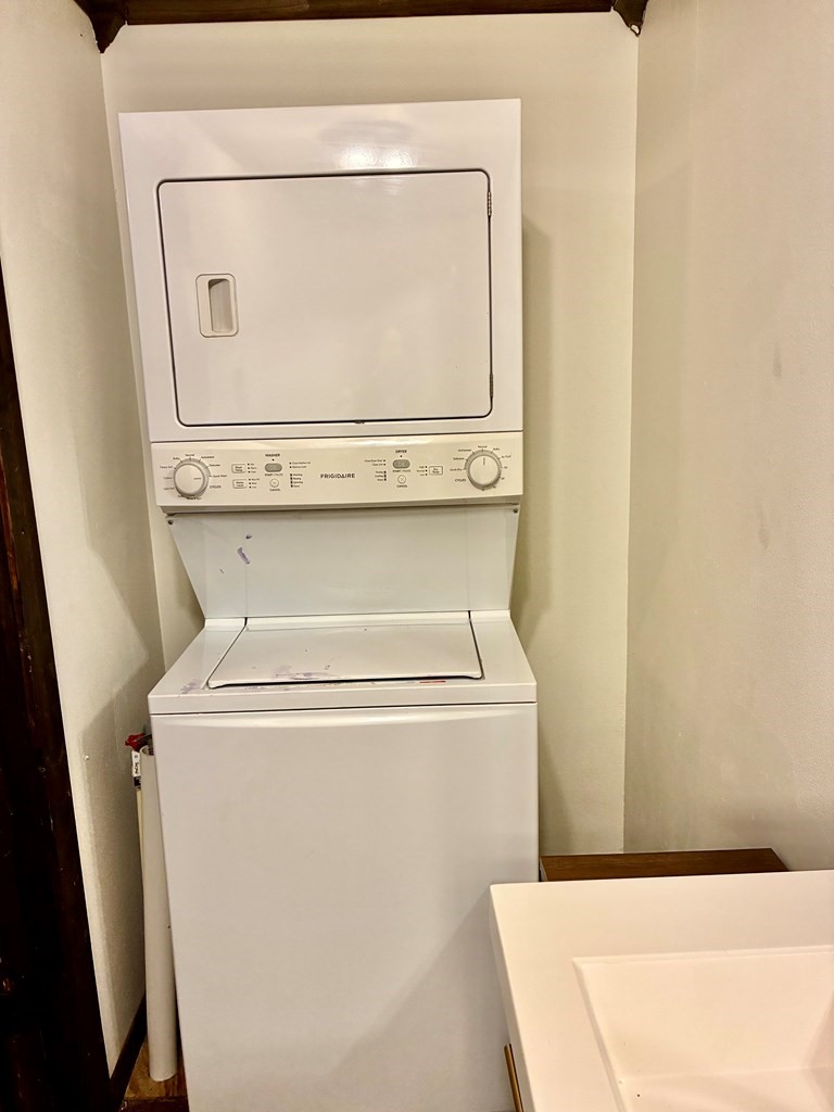 170 Lydia Street Hemphill, TX 75948 - Photo 12 of 26