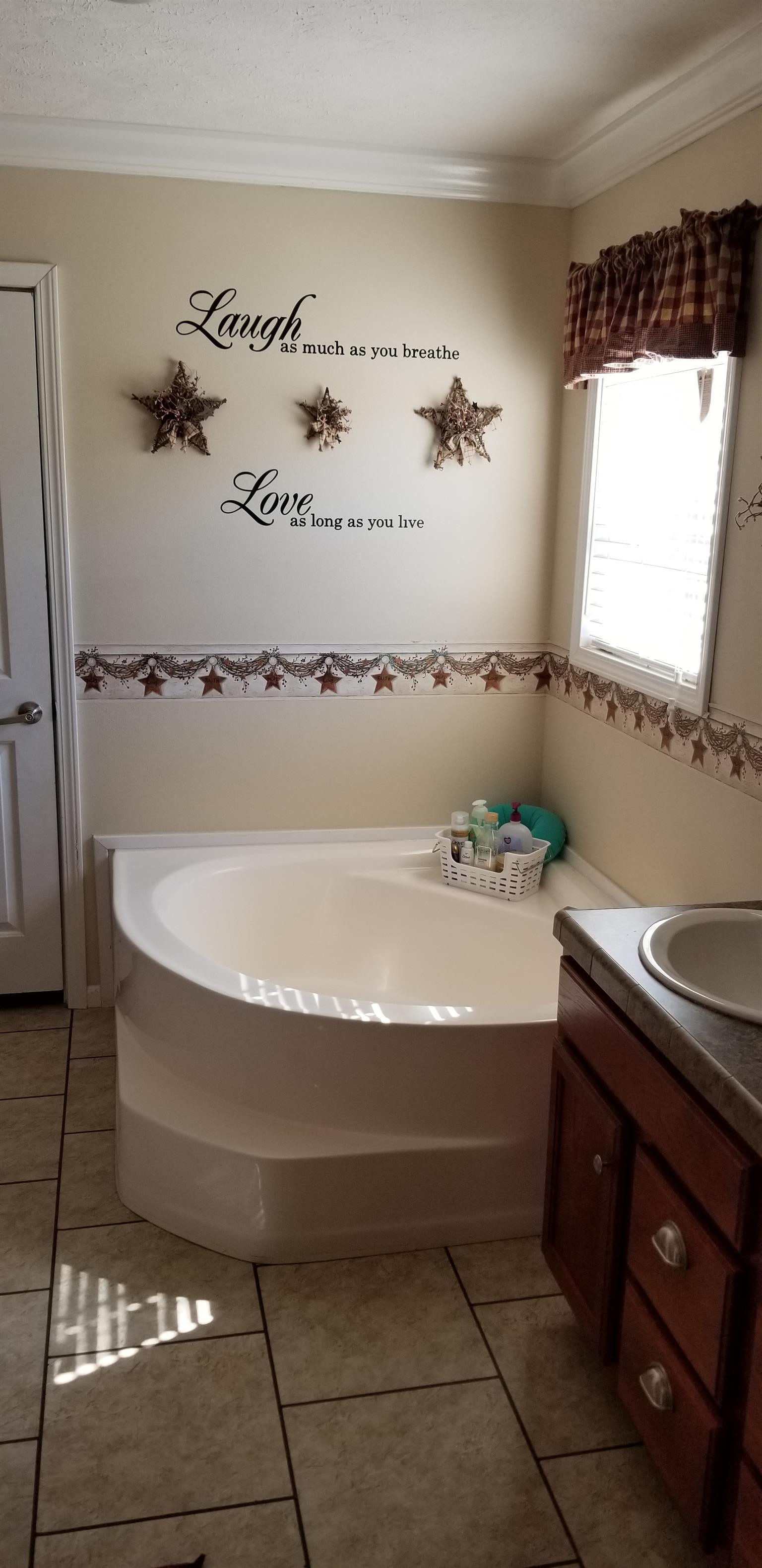 3558 Mayberry Prong Road Linden, TN 37096 - Photo 12 of 29 Gallery Image 12