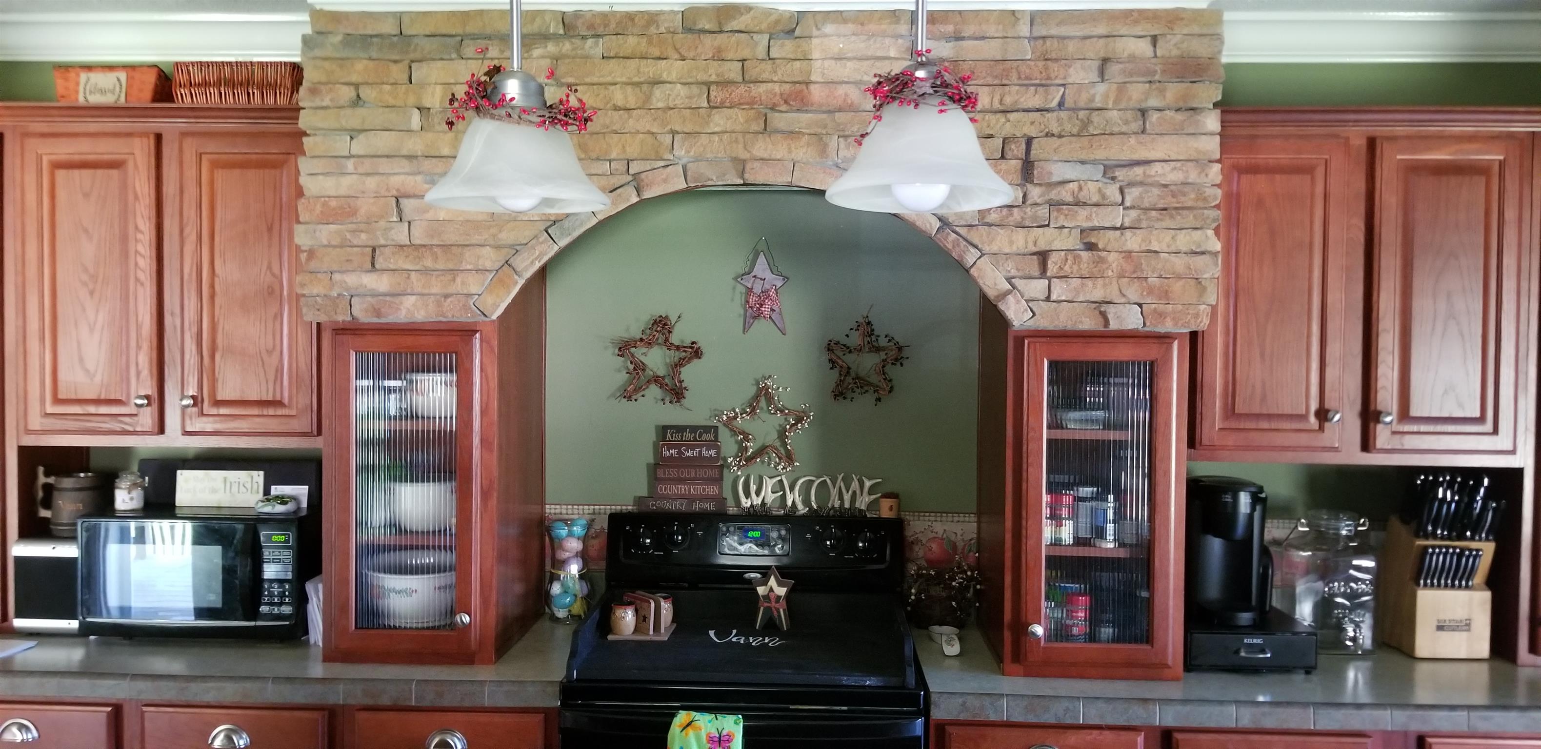 3558 Mayberry Prong Road Linden, TN 37096 - Photo 4 of 29 Gallery Image 4
