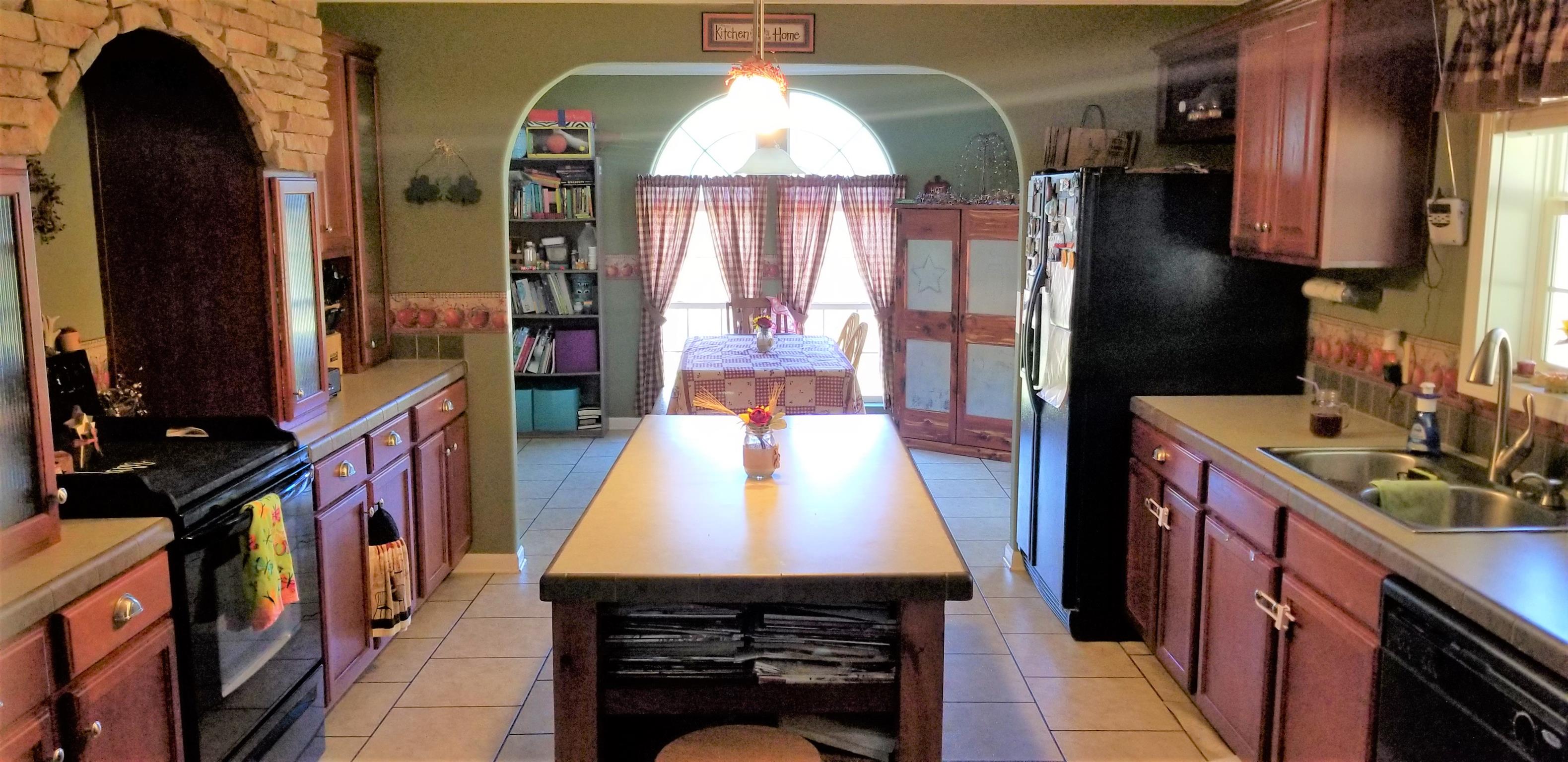 3558 Mayberry Prong Road Linden, TN 37096 - Photo 5 of 29 Gallery Image 5